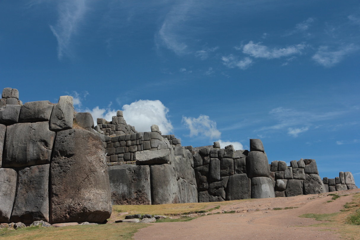 Saqsayhuaman 