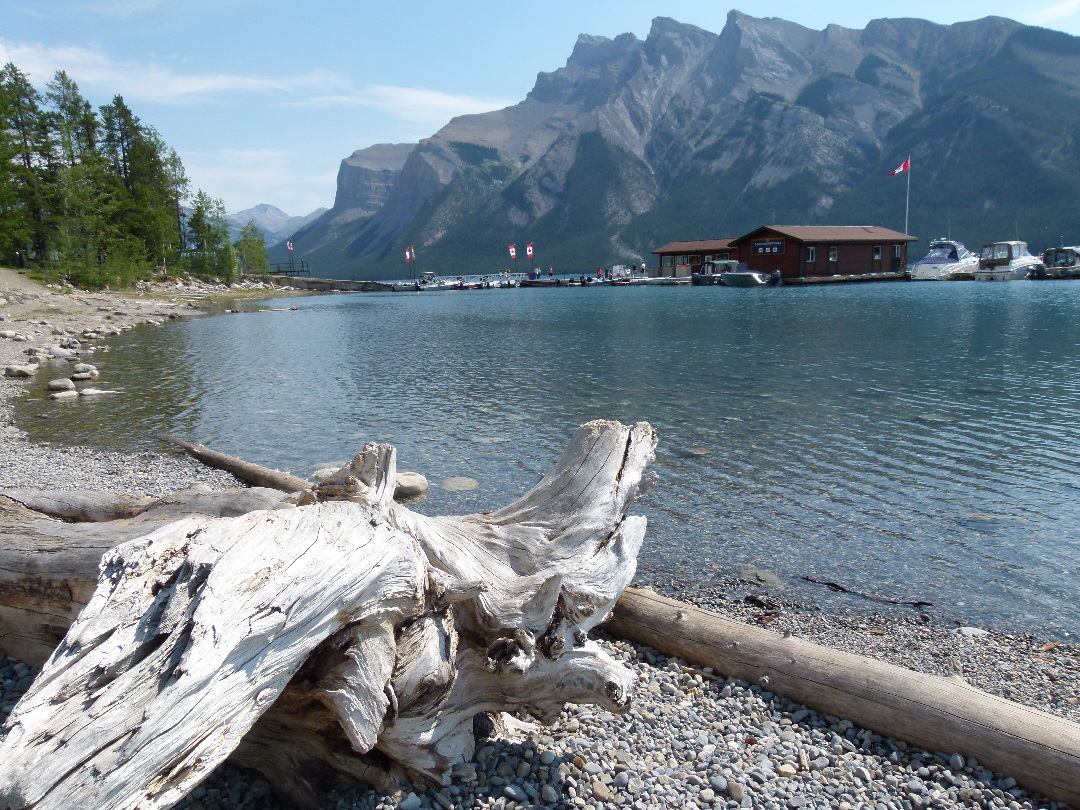 Lake Minnewanka