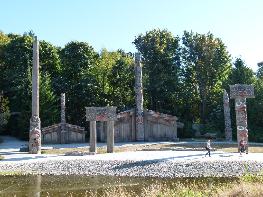 Aussenanlage des Museum of Anthropology