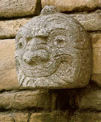 Cabeza clava, en el Templo de Chavín de Huántar