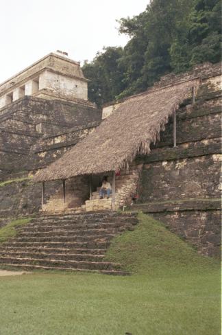 Tempel mit dem Grab der Roten Frau