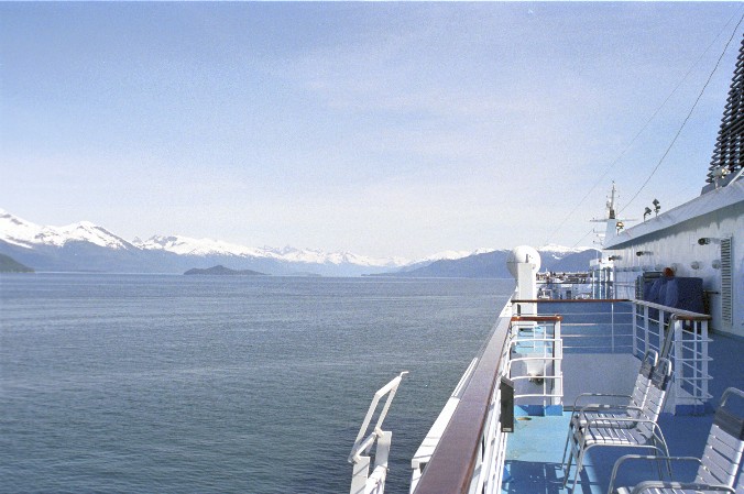 Norwegian Sun auf dem Weg zum Sawyer Gletscher von Antje Baumann