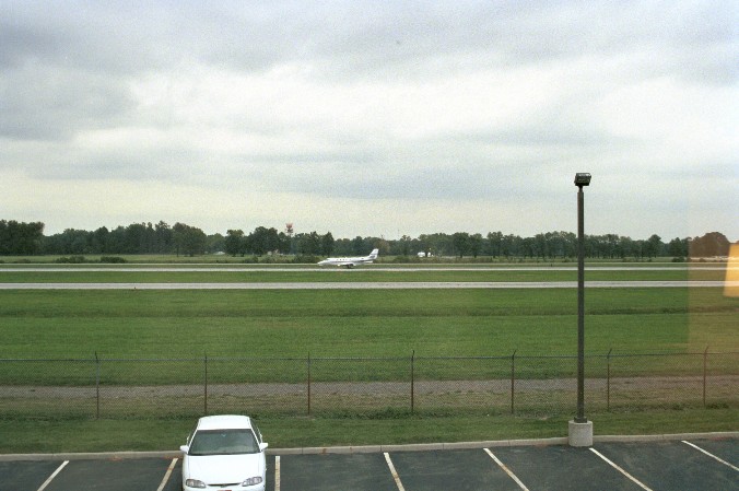 Start- und Landebahn des Flughafens in Columbus von Antje Baumann